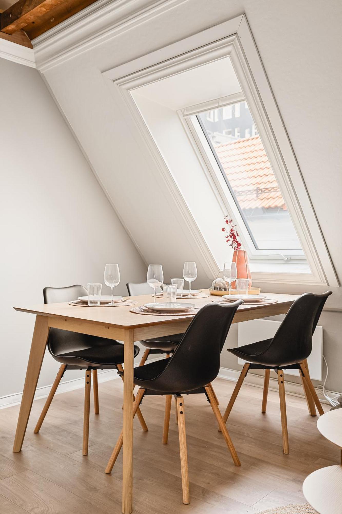 2024 Renovated Luxury Penthouse! Up To 9 Guests! Apartment Bergen Bagian luar foto