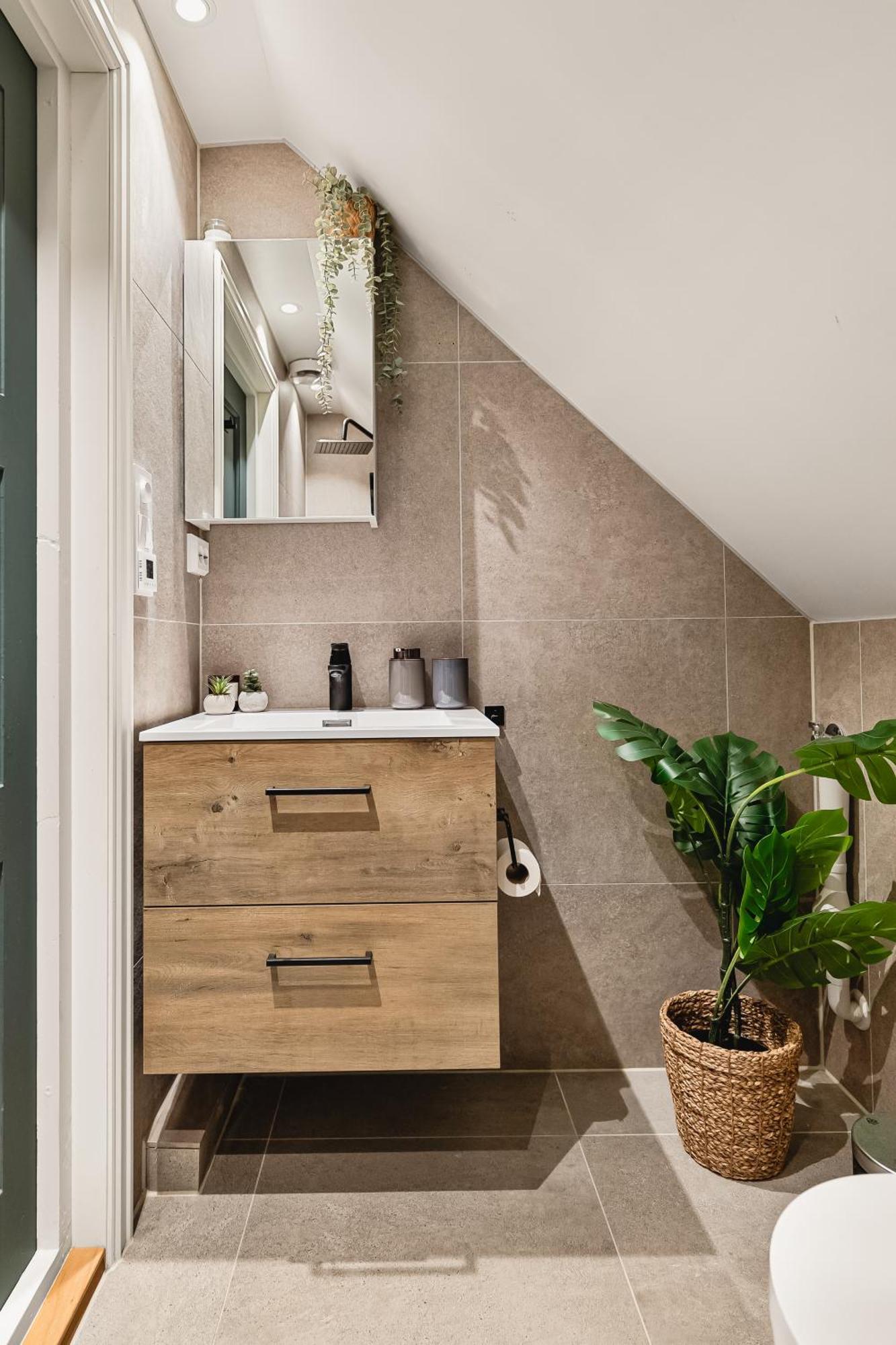 2024 Renovated Luxury Penthouse! Up To 9 Guests! Apartment Bergen Bagian luar foto